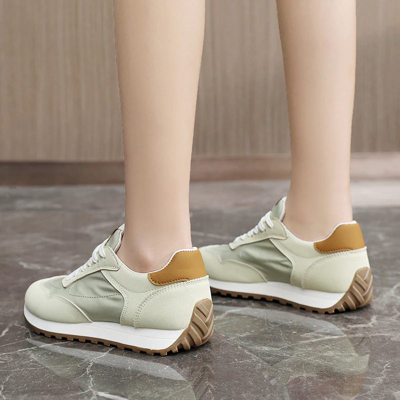 Damen Sportliche Sneakers mit atmungsaktiver Obermaterialstruktur und dämpfender Sohle Heidi Mode - Image 4