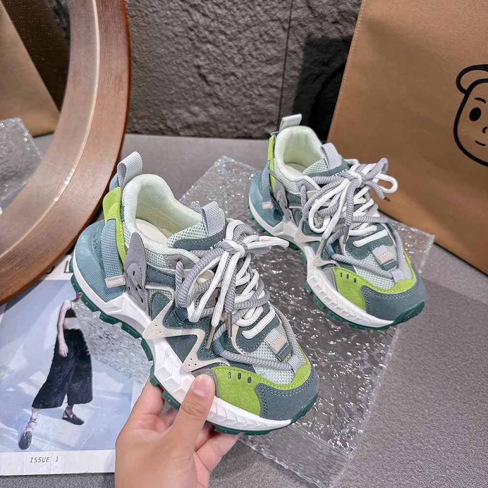 Damen sportliche Sneakers mit atmungsaktiver Obermaterialstruktur und rutschfester Sohle Heidi Mode - Image 2