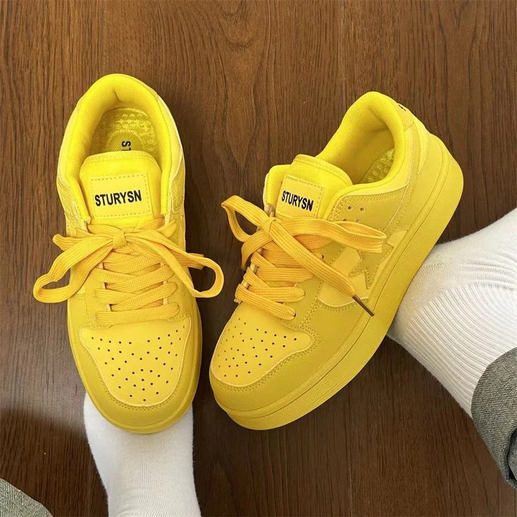 Damen Sportliche Sneakers mit atmungsaktiver Obermaterialstruktur und rutschfester Sohle Heidi Mode