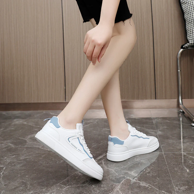 Damen Sportliche Sneakers mit atmungsaktiver Obermaterialstruktur und stoßdämpfendem Sohlenprofil Heidi Mode - Image 4