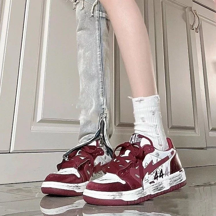 Damen Sportliche Sneakers mit auffälligem Design und komfortabler Dämpfung Heidi Mode