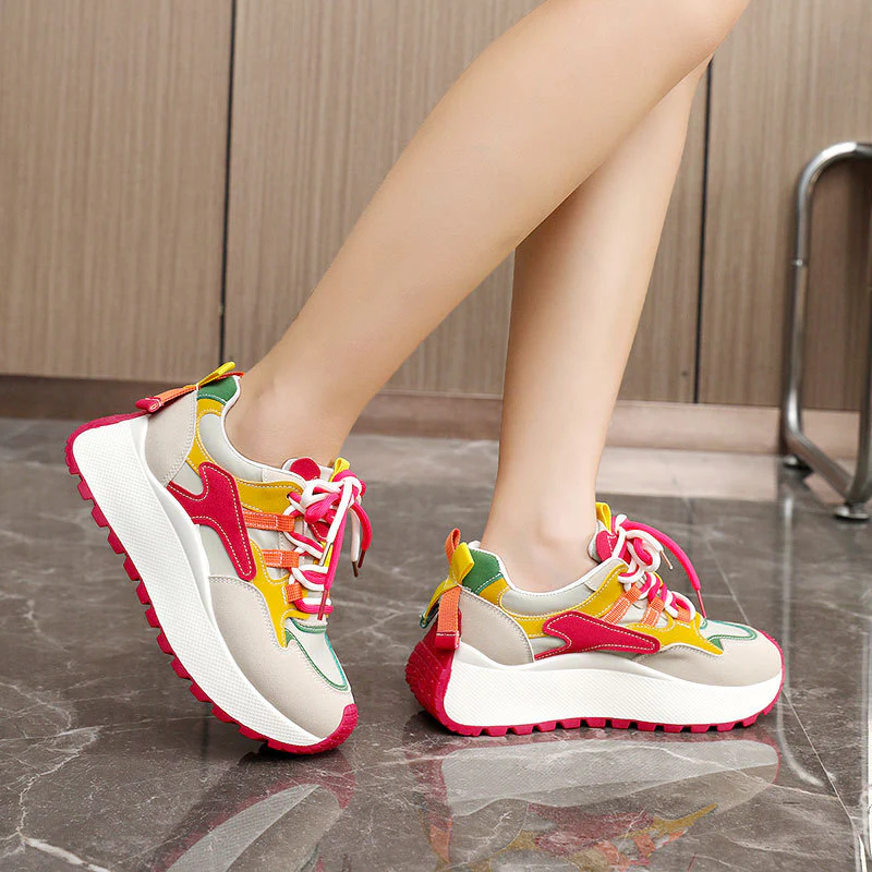 Damen Sportliche Sneakers mit buntem Design und rutschfester Sohle Heidi Mode