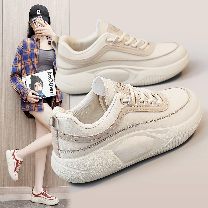Damen Sportliche Sneakers mit dämpfendem Obermaterial und charakteristischer Sohle Heidi Mode
