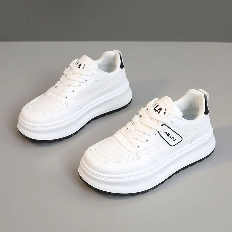 Damen Sportliche Sneakers mit dämpfender Laufsohle und atmungsaktivem Obermaterial Heidi Mode - Image 7
