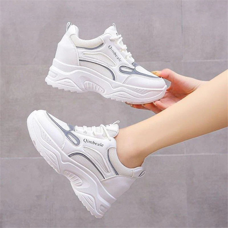 Damen Sportliche Sneakers mit dämpfender Laufsohle und atmungsaktiven Mesh-Einsätzen Heidi Mode - Image 2