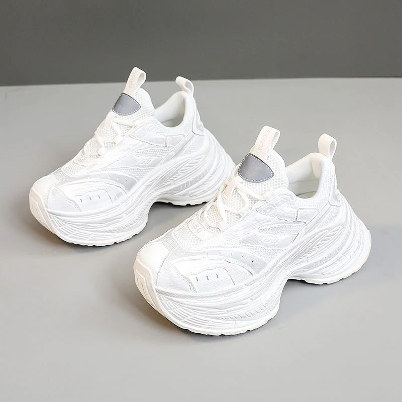 Damen Sportliche Sneakers mit dämpfender Profilsohle und innovativer Mesh-Oberfläche Heidi Mode - Image 2
