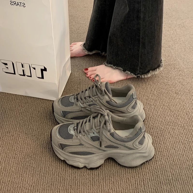 Damen Sportliche Sneakers mit dämpfender Sohle und atmungsaktivem Mesh-Obermaterial Heidi Mode - Image 2