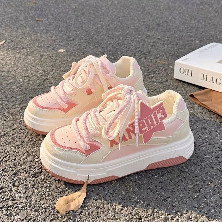 Damen Sportliche Sneakers mit dämpfender Sohle und innovativem Design Heidi Mode - Image 4
