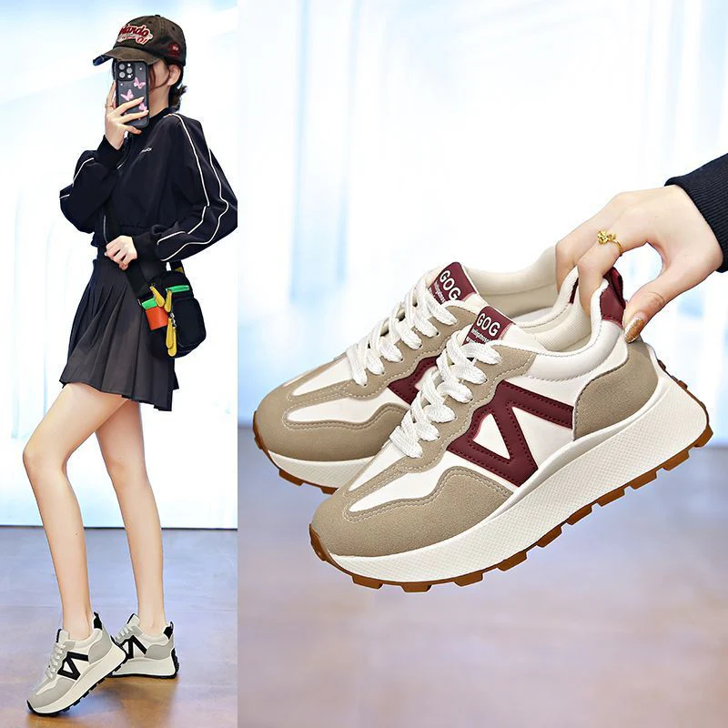 Damen Sportliche Sneakers mit dämpfender Sohle von Heidi Mode - Image 7