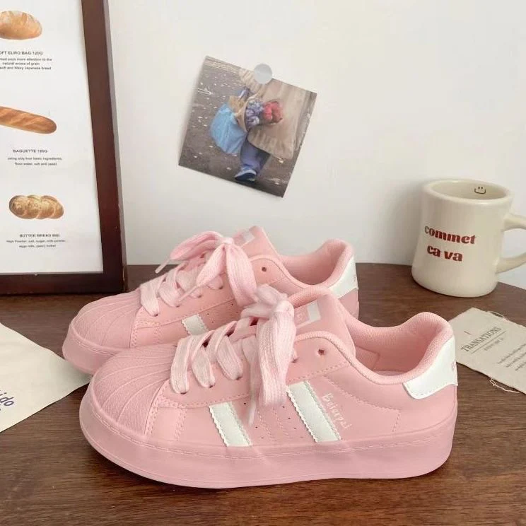 Damen Sportliche Sneakers mit dickem Sohlenprofil und atmungsaktiver Obermaterialstruktur Heidi Mode - Image 3