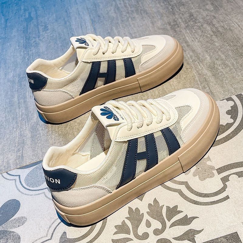 Damen Sportliche Sneakers mit durchlässigem Obermaterial und dämpfender Sohle Heidi Mode - Image 6