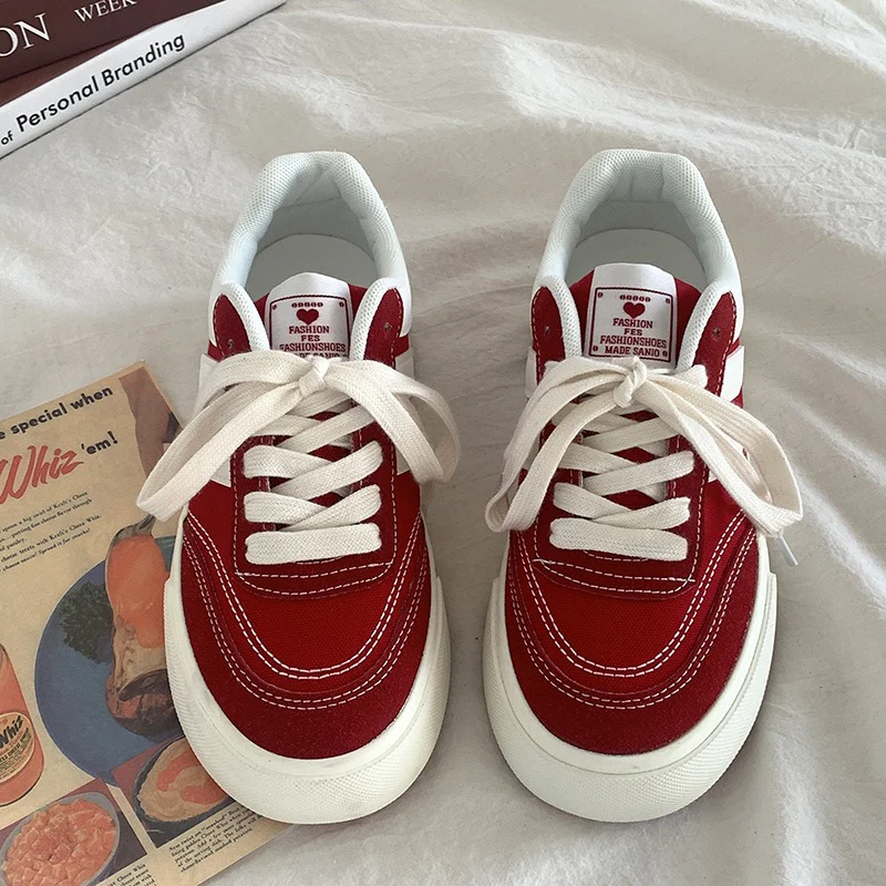 Damen Sportliche Sneakers mit einzigartiger Oberflächenstruktur und dämpfender Sohle Heidi Mode - Image 3