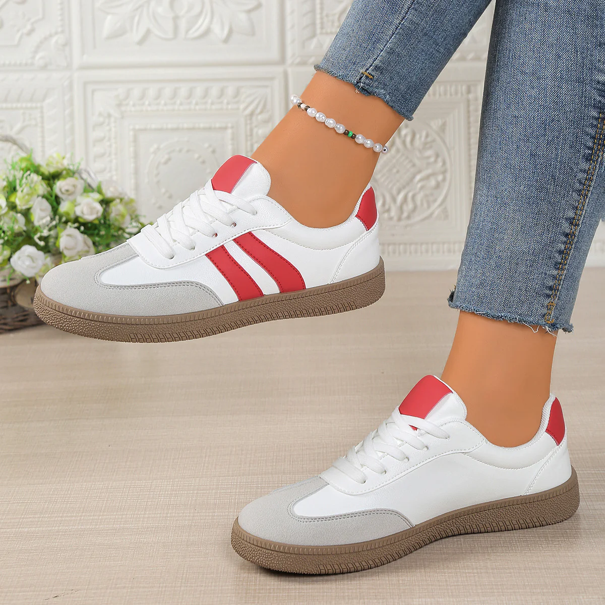 Damen Sportliche Sneakers mit eleganten Metallic-Details Heidi Mode - Image 6