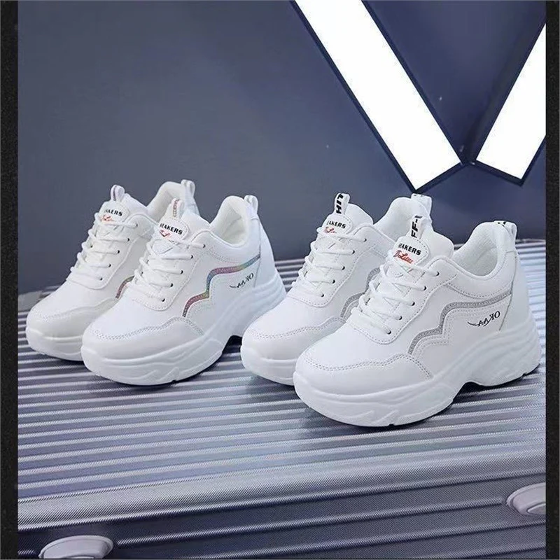 Damen Sportliche Sneakers mit ergonomischem Design und dämpfender Laufsohle Heidi Mode - Image 2