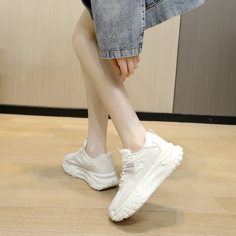 Damen Sportliche Sneakers mit ergonomischem Design und maximaler Dämpfung Heidi Mode - Image 4