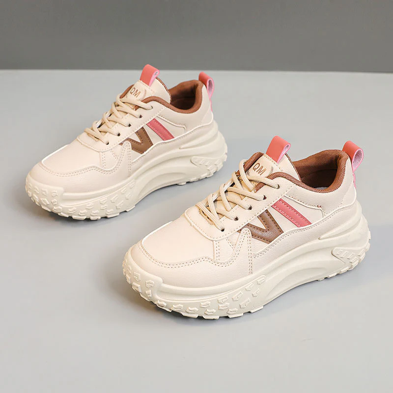 Damen Sportliche Sneakers mit ergonomischen Dämpfungselementen und markantem Sohlenprofil Heidi Mode - Image 2