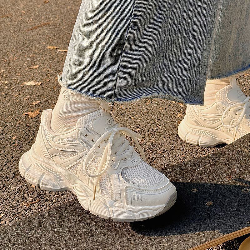 Damen Sportliche Sneakers mit ergonomischer Dämpfung und atmungsaktivem Mesh-Obermaterial Heidi Mode - Image 4