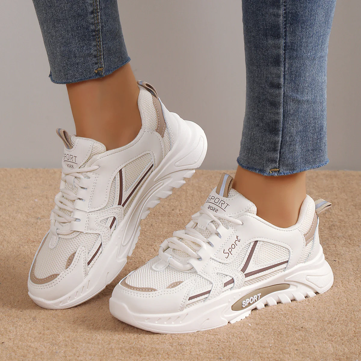 Damen Sportliche Sneakers mit ergonomischer Dämpfung und atmungsaktiver Oberfläche Heidi Mode