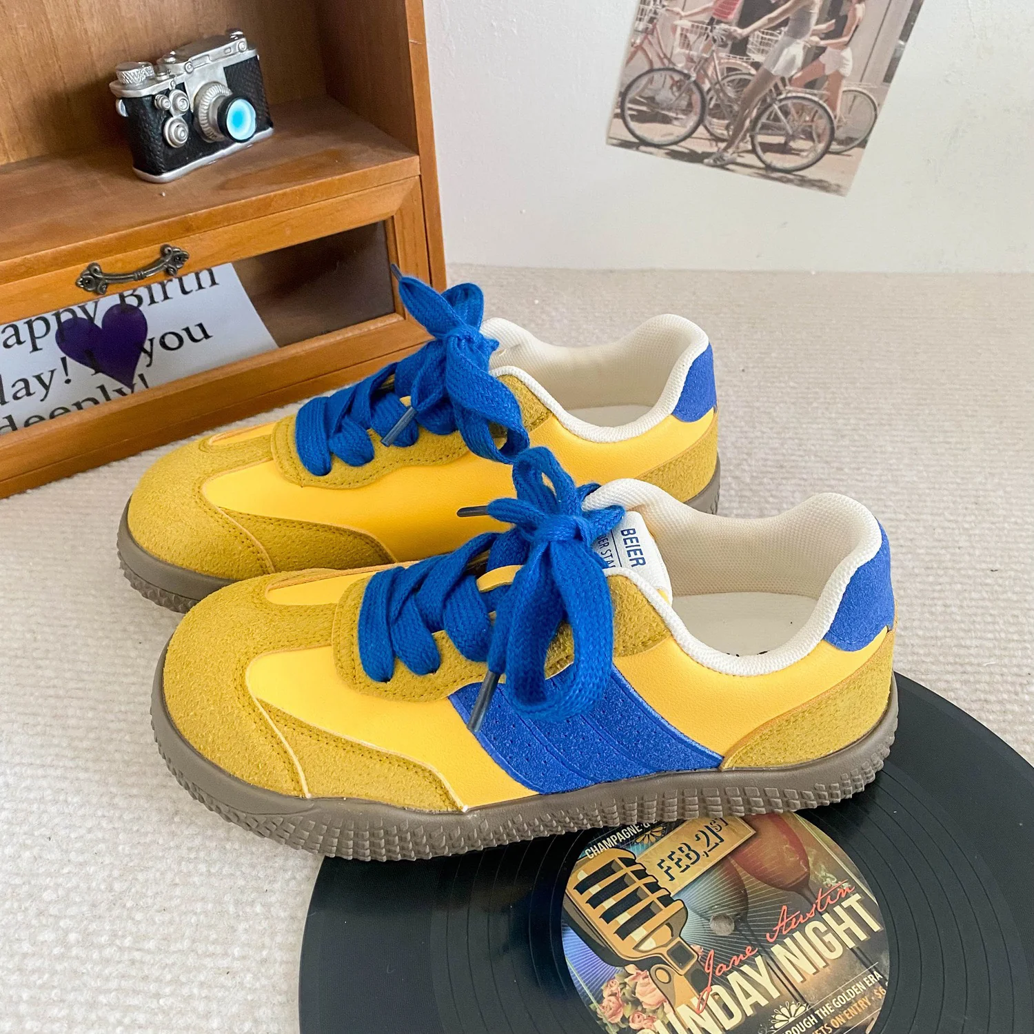 Damen Sportliche Sneakers mit ergonomischer Dämpfung und hochwertigem Obermaterial Heidi Mode - Image 2