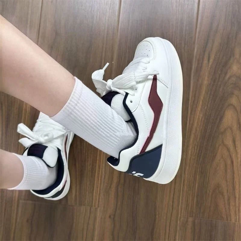 Damen Sportliche Sneakers mit ergonomischer Dämpfung und modischem Design Heidi Mode - Image 3