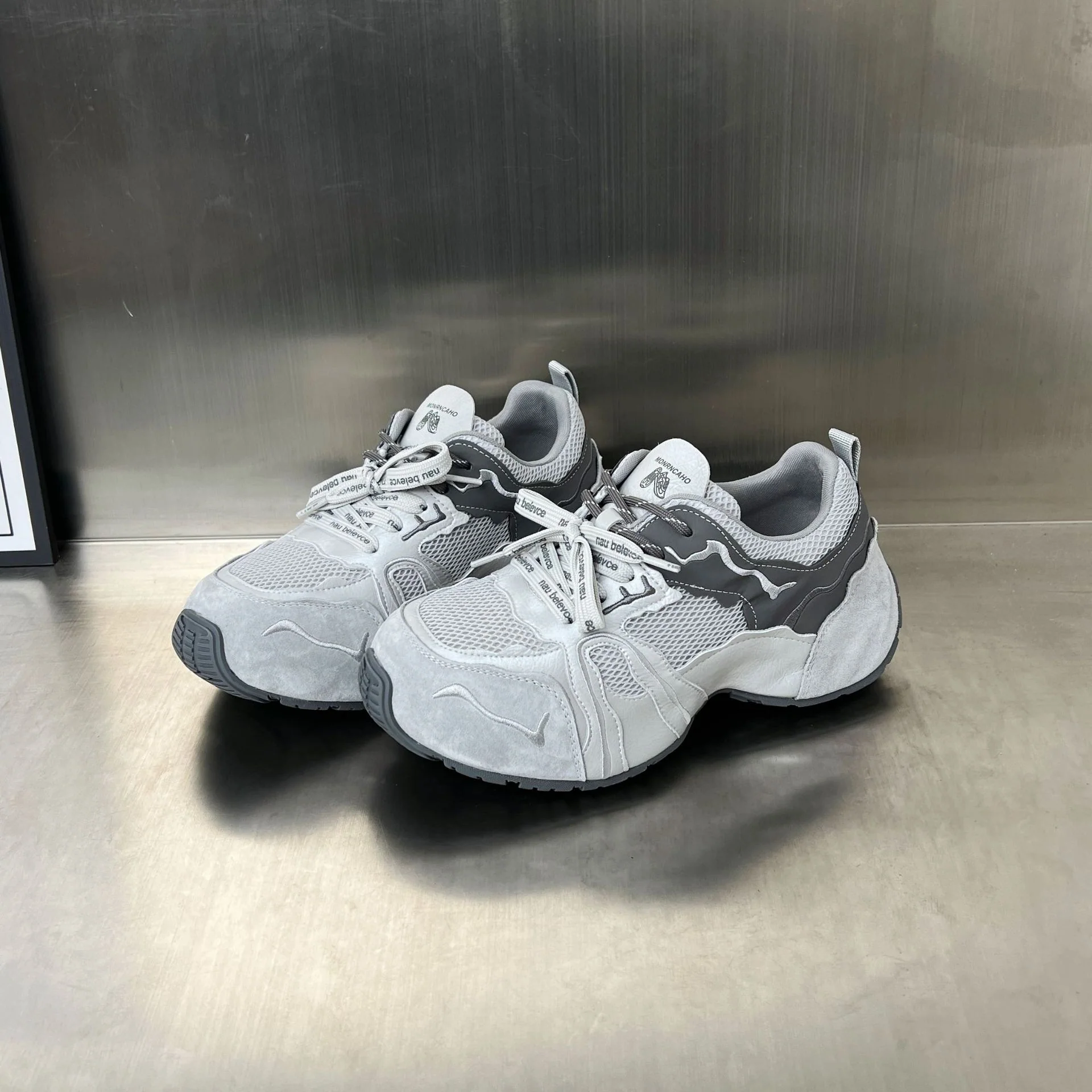 Damen Sportliche Sneakers mit ergonomischer Dämpfungstechnologie Heidi Mode - Image 2