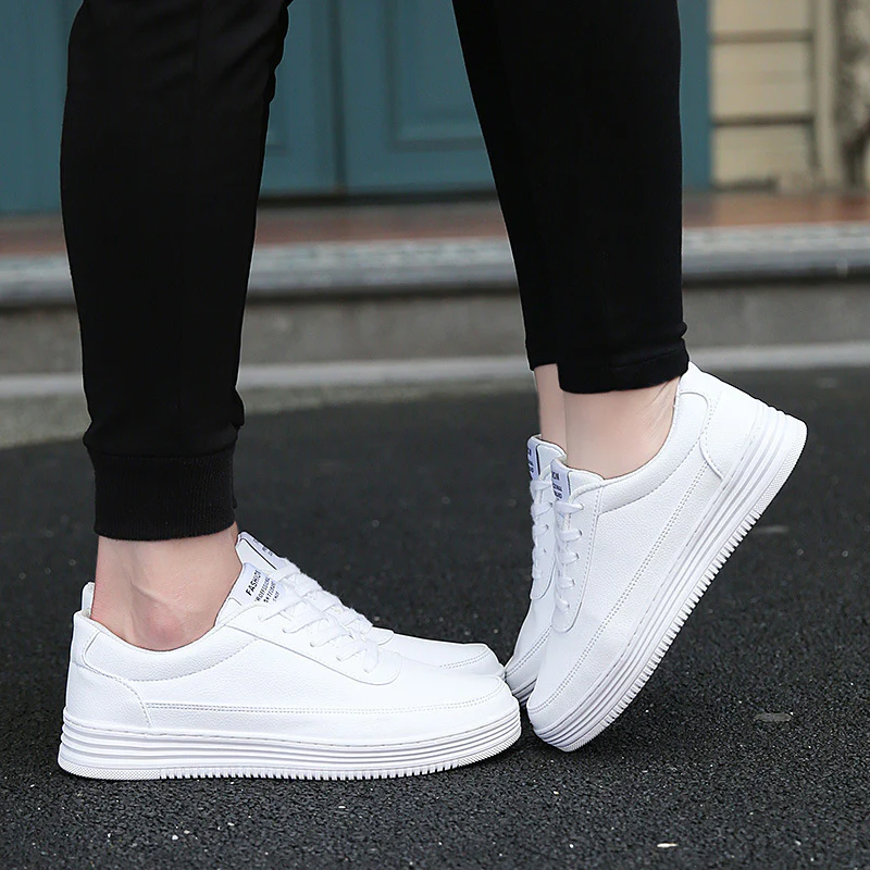 Damen Sportliche Sneakers mit flexiblem Obermaterial und rutschfester Sohle Heidi Mode