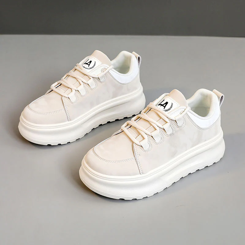 Damen sportliche Sneakers mit gedämpfter Laufsohle und atmungsaktivem Obermaterial Heidi Mode - Image 6