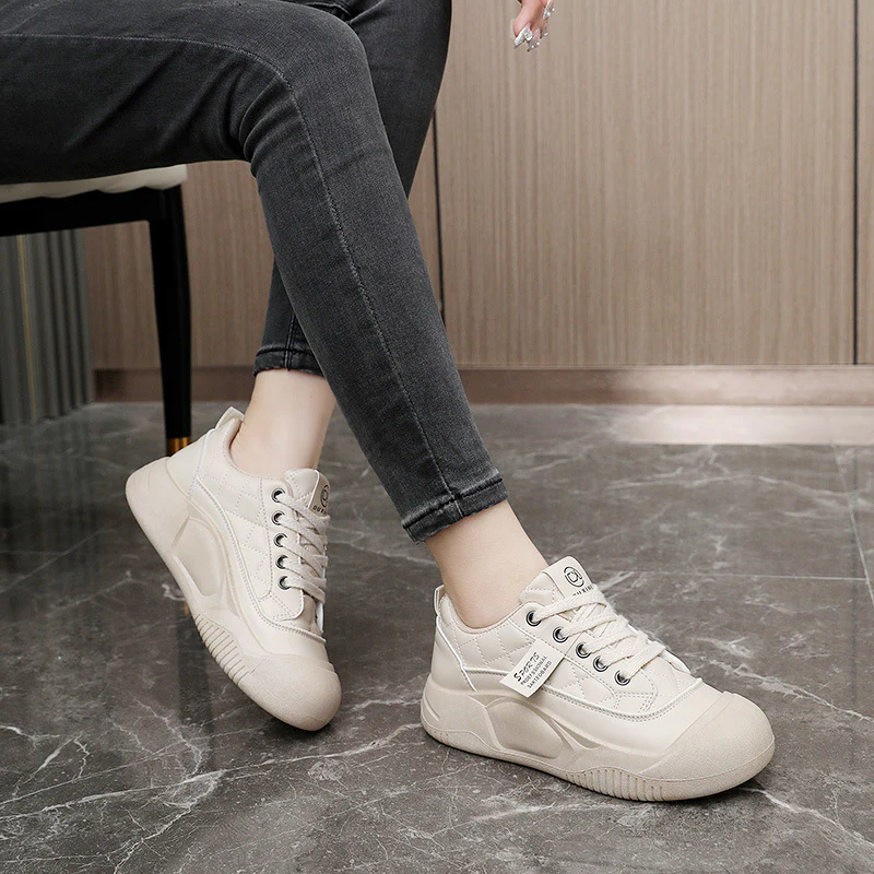 Damen Sportliche Sneakers mit gepolstertem Innenfutter und rutschfester Sohle Heidi Mode - Image 3