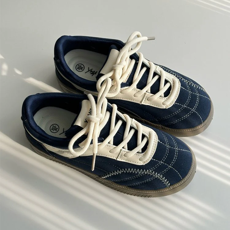 Damen Sportliche Sneakers mit gepolsterter Sohle und einzigartigem Design Heidi Mode - Image 5