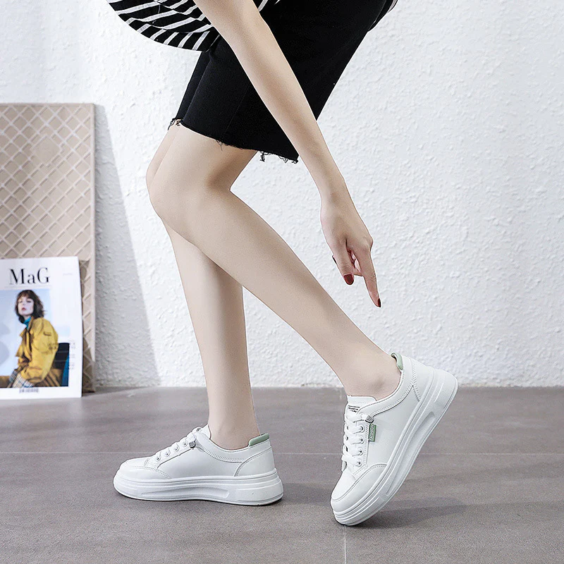 Damen Sportliche Sneakers mit hochgezogener Sohle und atmungsaktiver Mesh-Oberfläche Heidi Mode - Image 3