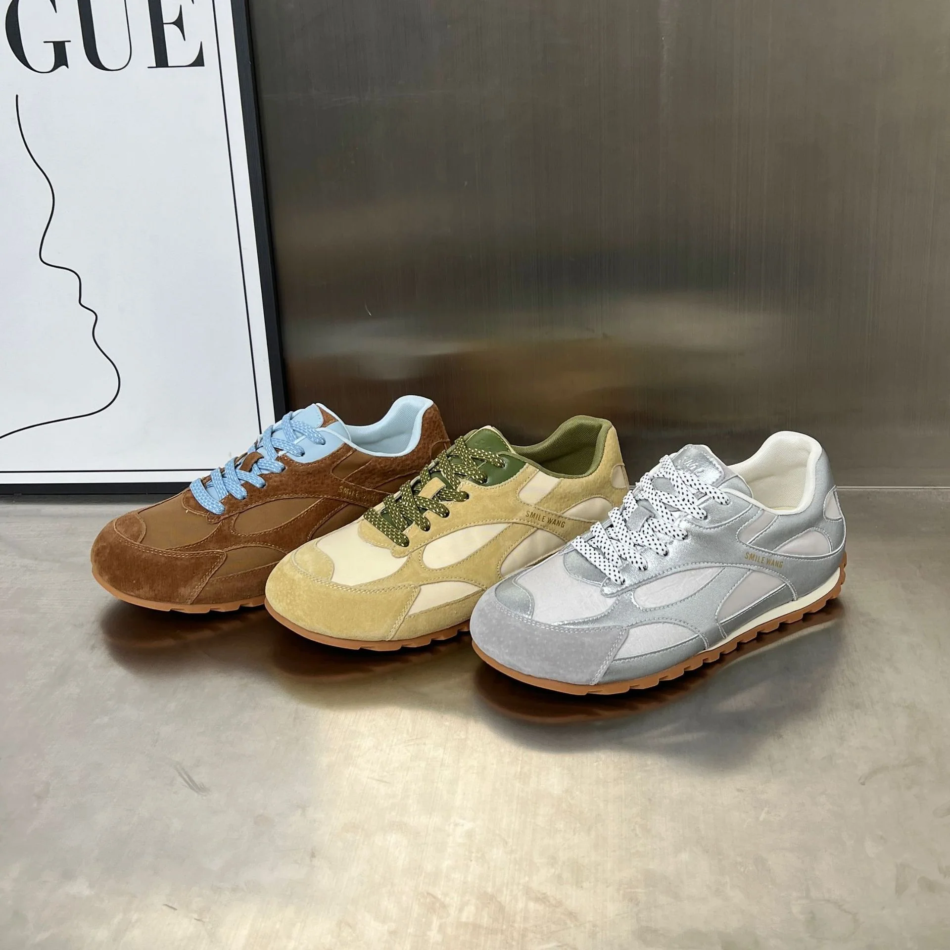 Damen Sportliche Sneakers mit hochwertigem Wildleder und innovativem Dämpfungssystem Heidi Mode - Image 3