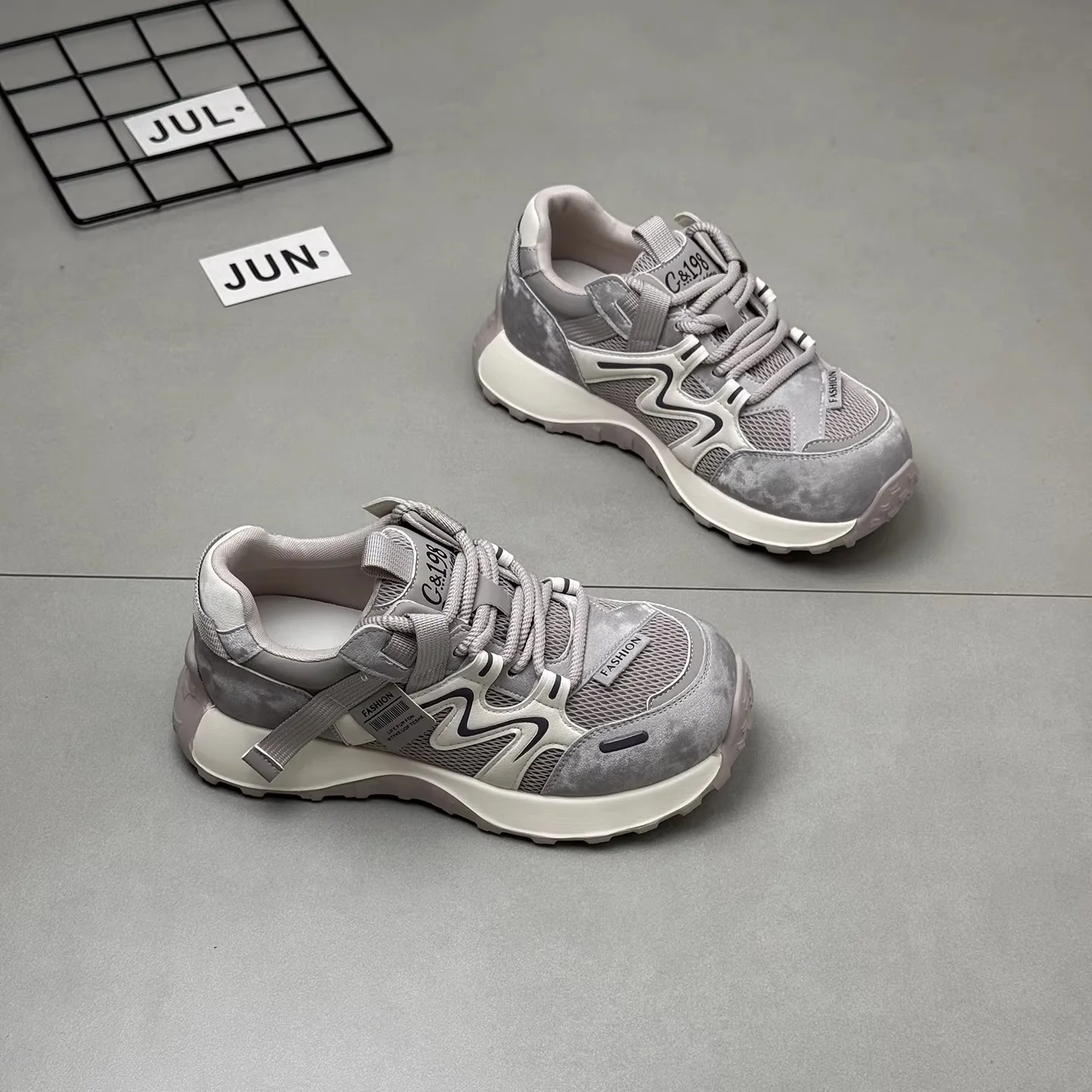 Damen Sportliche Sneakers mit hohem Tragekomfort und atmungsaktiver Obermaterialkombination Heidi Mode - Image 2