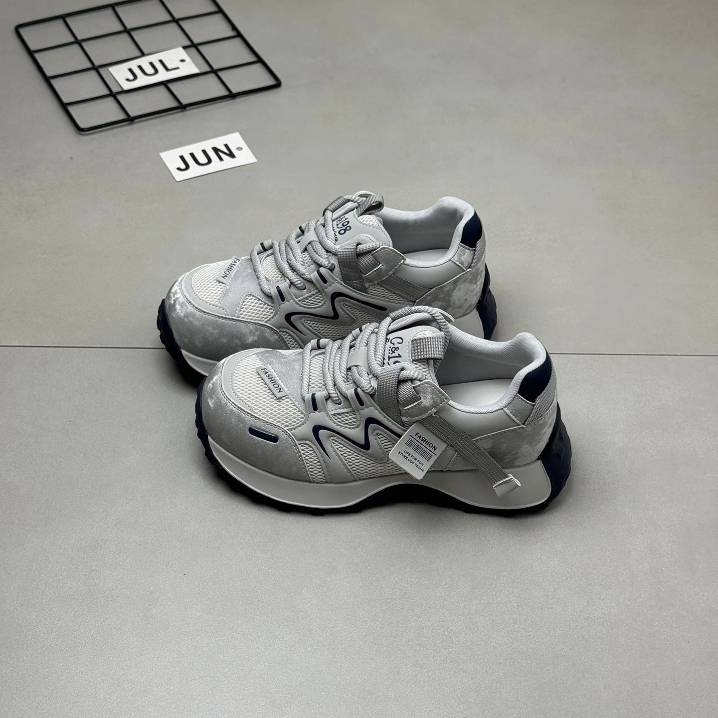 Damen Sportliche Sneakers mit hohem Tragekomfort und atmungsaktiver Obermaterialkombination Heidi Mode - Image 7