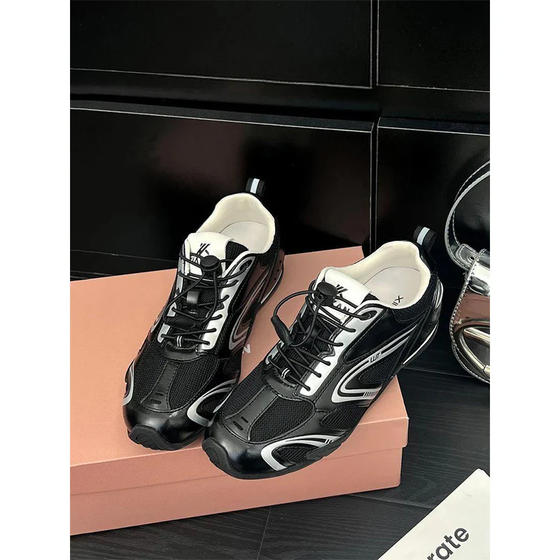Damen Sportliche Sneakers mit innovativem Schnürsystem und atmungsaktiver Sohle Heidi Mode - Image 8