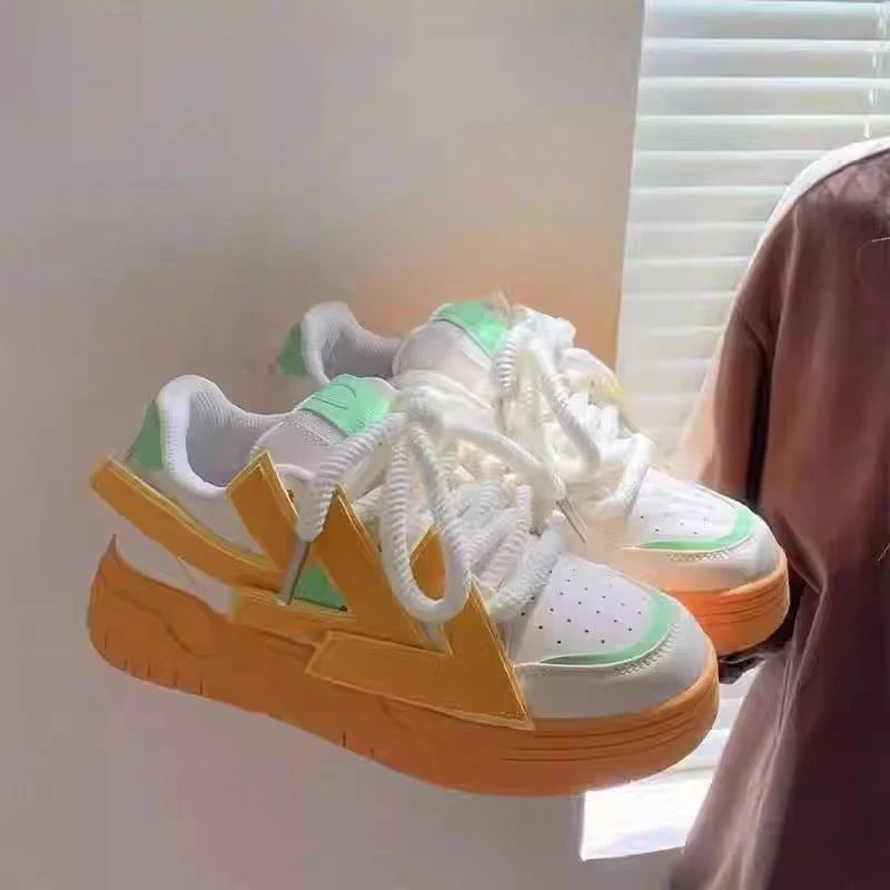 Damen Sportliche Sneakers mit innovativer Dämpfung und strapazierfähigem Obermaterial Heidi Mode - Image 4