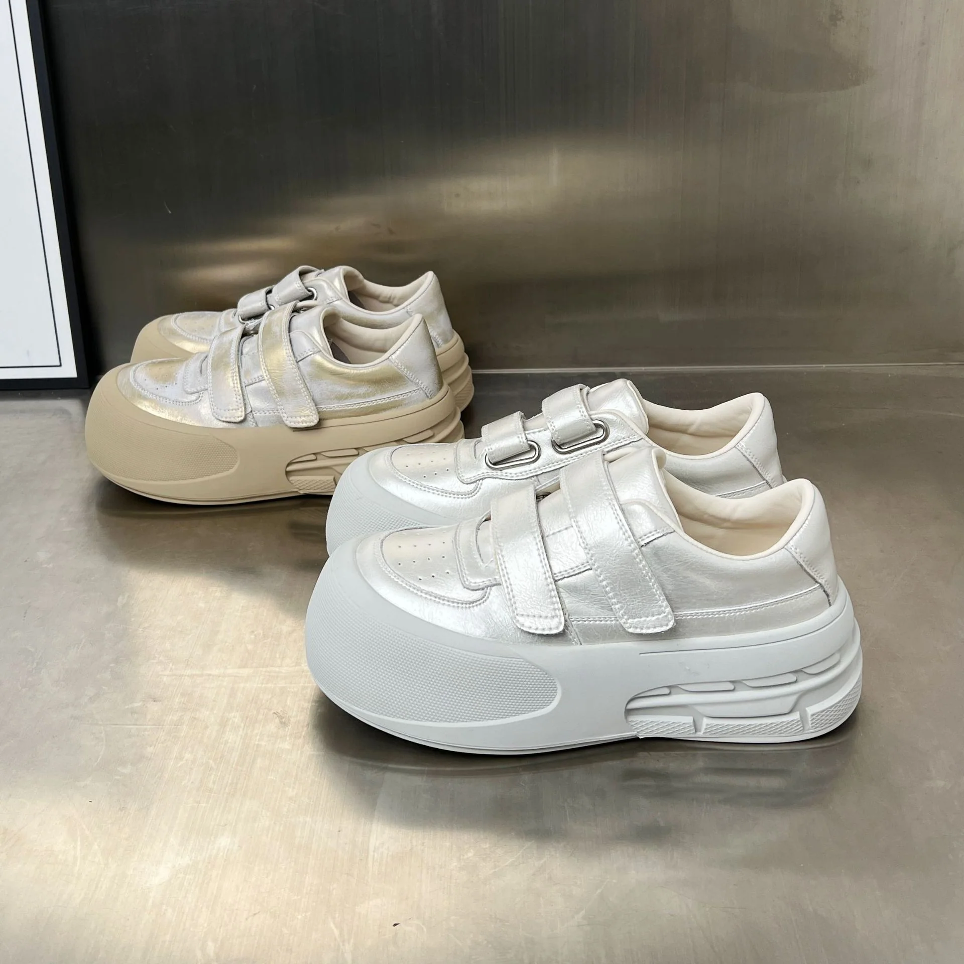 Damen Sportliche Sneakers mit innovativer Klettverschluss-Technologie und dämpfendem Fußbett Heidi Mode - Image 3