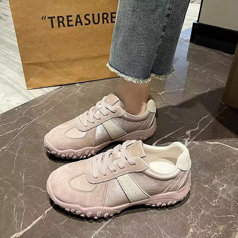 Damen Sportliche Sneakers mit innovativer Sohle und hochwertigem Wildleder-Obermaterial Heidi Mode - Image 2