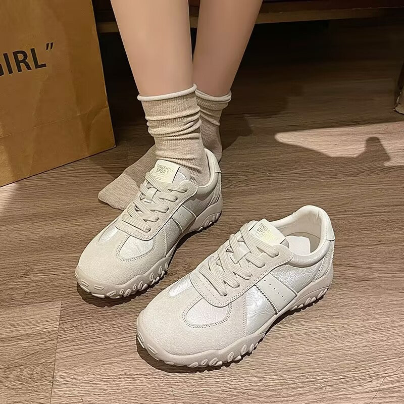 Damen Sportliche Sneakers mit innovativer Sohle und hochwertigem Wildleder-Obermaterial Heidi Mode - Image 8