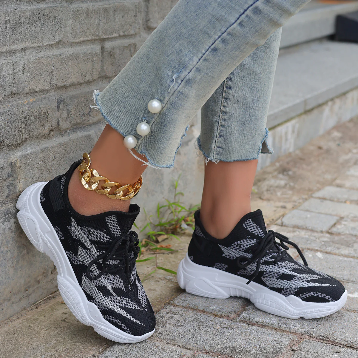 Damen Sportliche Sneakers mit innovativer Strickoberfläche und flexibler Laufsohle Heidi Mode - Image 3