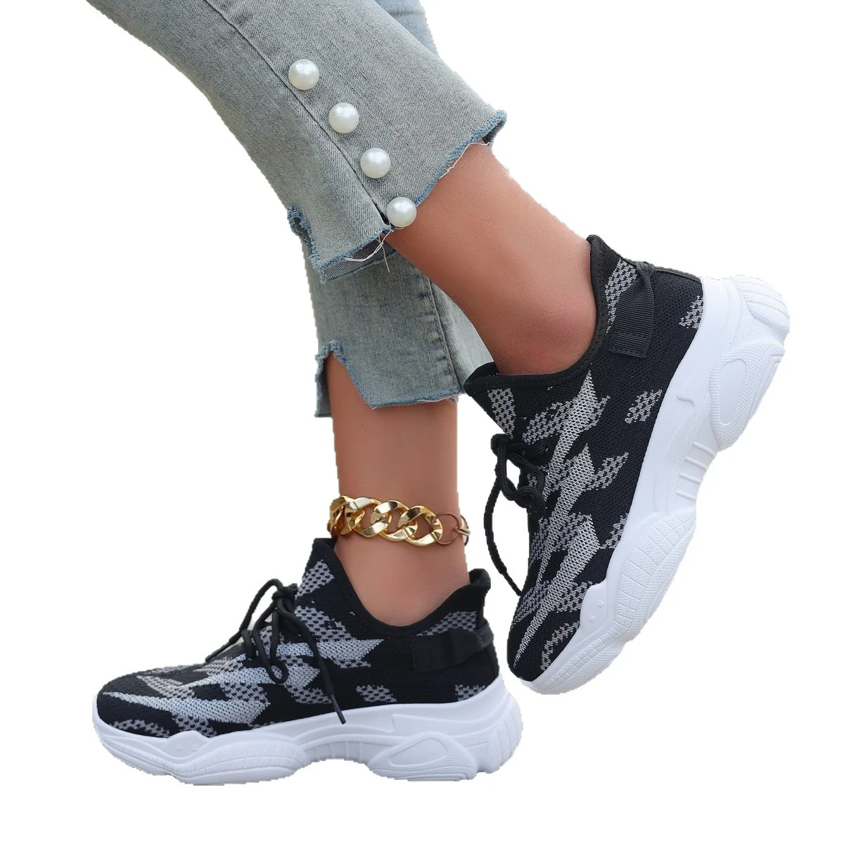 Damen Sportliche Sneakers mit innovativer Strickoberfläche und flexibler Laufsohle Heidi Mode - Image 5