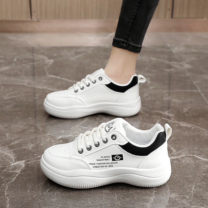 Damen Sportliche Sneakers mit klassischem Design und atmungsaktiven Einsätzen Heidi Mode - Image 4