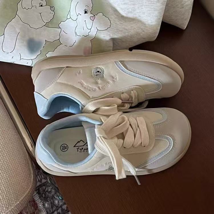Damen Sportliche Sneakers mit komfortablem Dämpfungssystem und atmungsaktivem Obermaterial Heidi Mode - Image 4