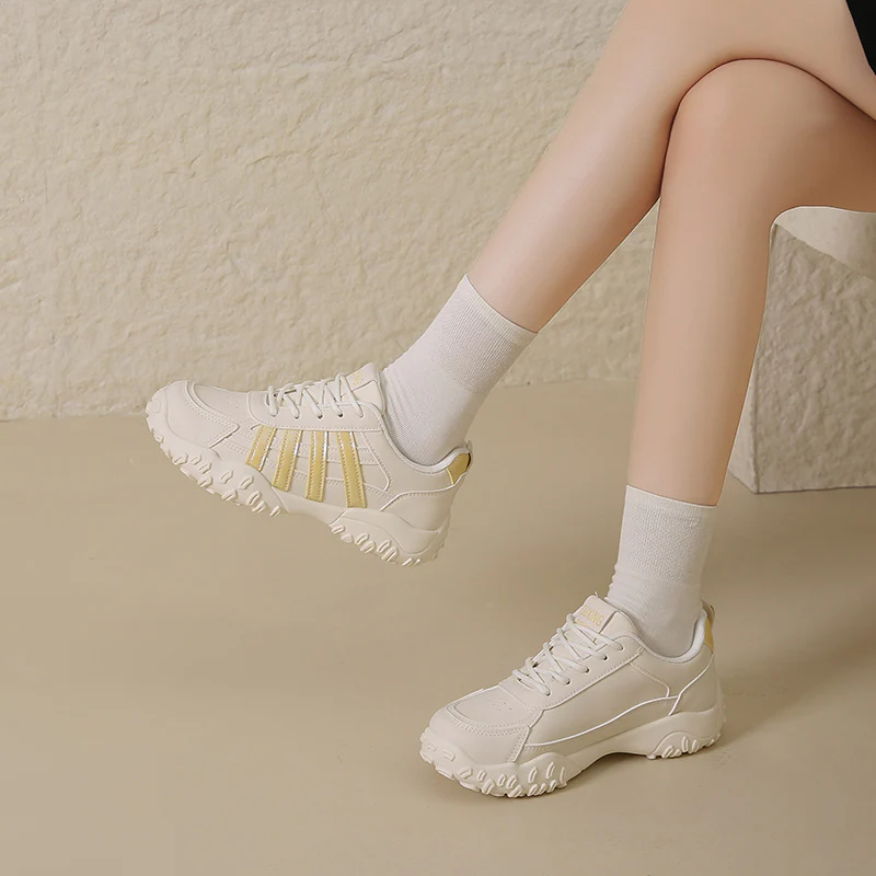 Damen Sportliche Sneakers mit komfortablem Dämpfungssystem und strapazierfähigem Obermaterial Heidi Mode - Image 3