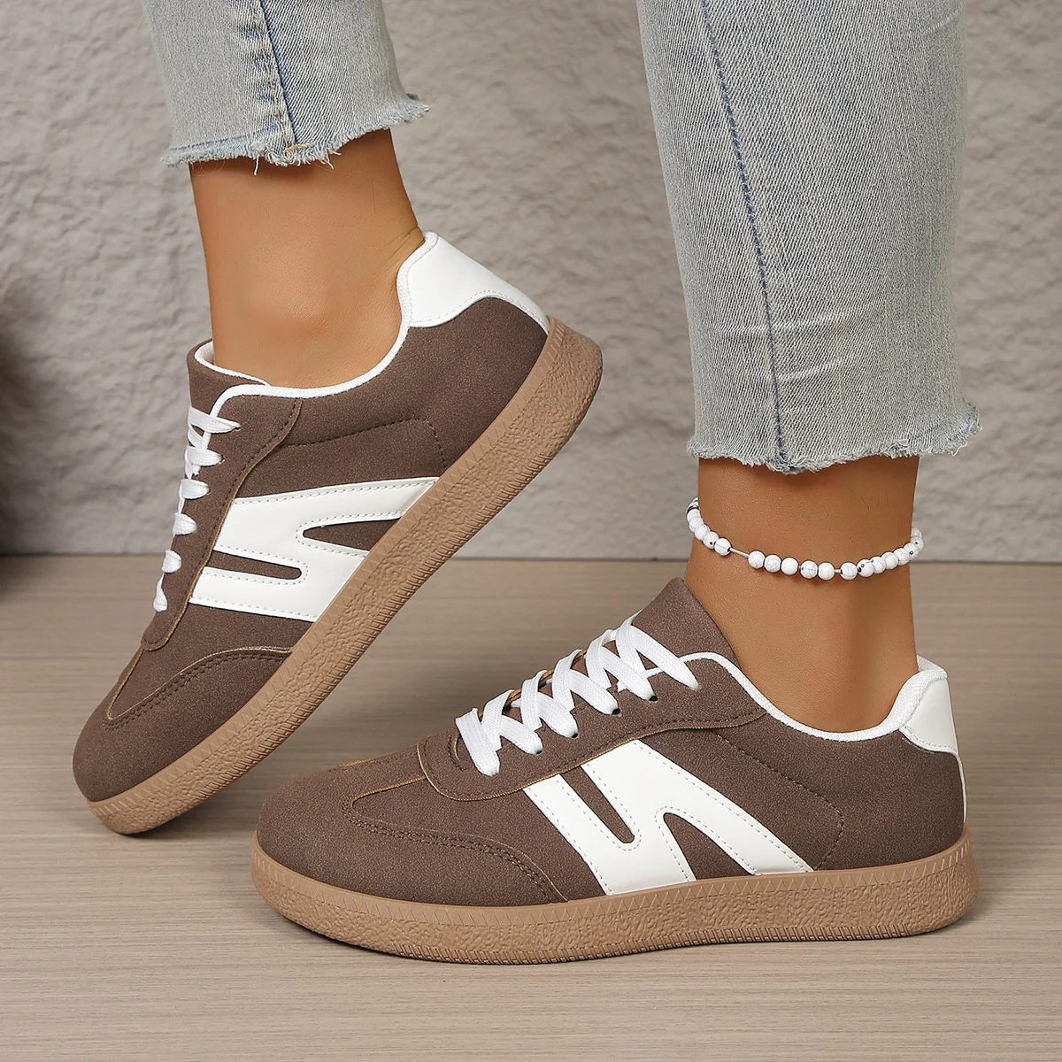 Damen Sportliche Sneakers mit komfortablem Dämpfungssystem und stylischem Design Heidi Mode