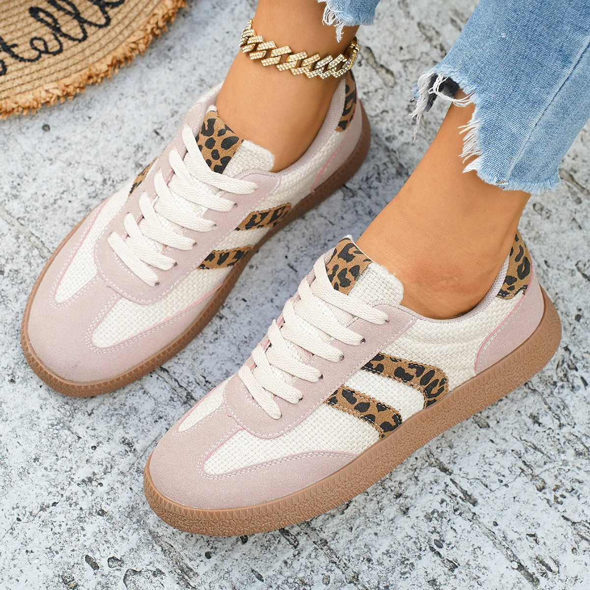 Damen Sportliche Sneakers mit Leoprint-Design und atmungsaktiver Oberflächenstruktur Heidi Mode - Image 7