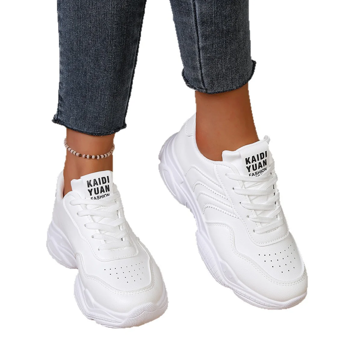 Damen Sportliche Sneakers mit luftiger Oberflächenstruktur und dämpfender Sohle Heidi Mode - Image 5