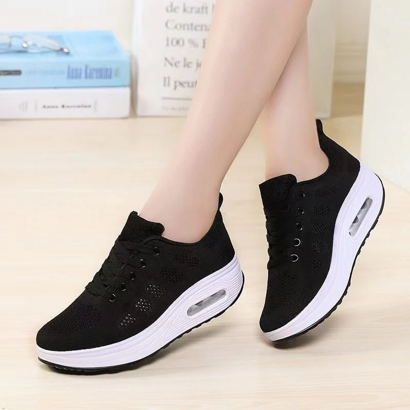 Damen Sportliche Sneakers mit Luftpolstersohle und atmungsaktiver Obermaterialstruktur Heidi Mode - Image 3
