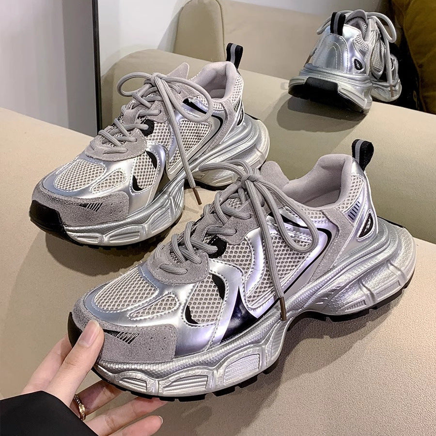 Damen Sportliche Sneakers mit Mesh-Obermaterial und reflektierenden Akzenten Heidi Mode - Image 6