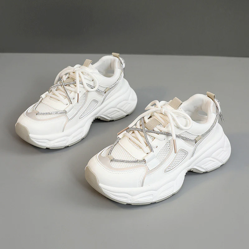 Damen Sportliche Sneakers mit modernem Design und dämpfender Sohle Heidi Mode - Image 2