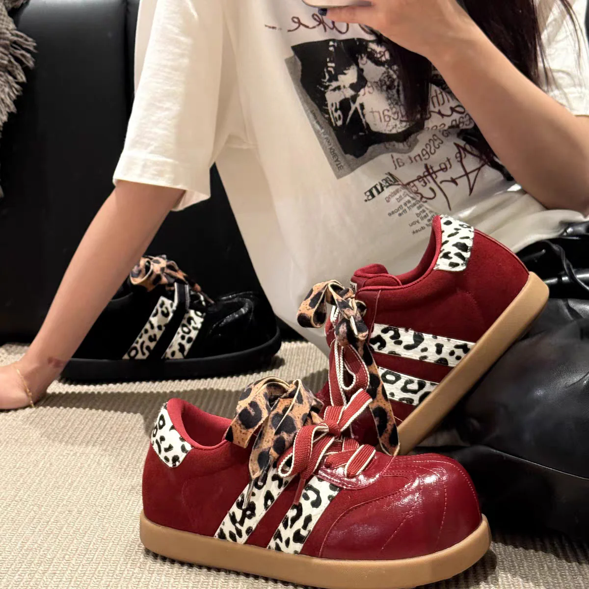 Damen Sportliche Sneakers mit modischem Animalprint und innovativem Schnürsystem Heidi Mode - Image 4